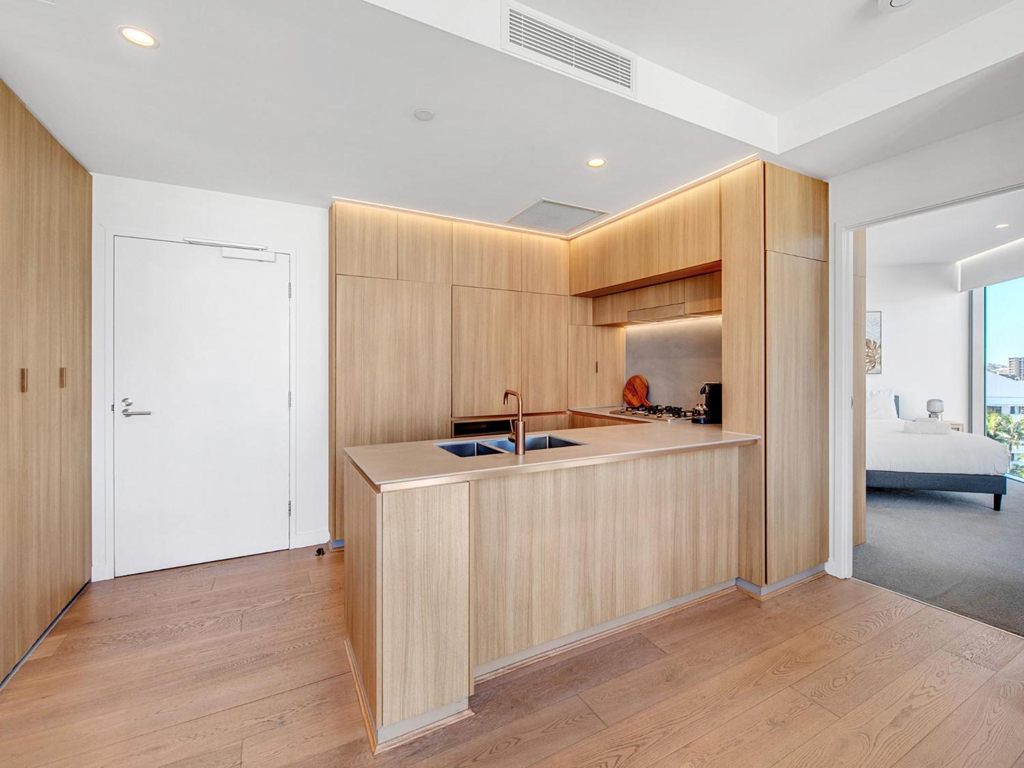 Lovely 2 Bedroom Executive Apartment บริสเบน ภายนอก รูปภาพ